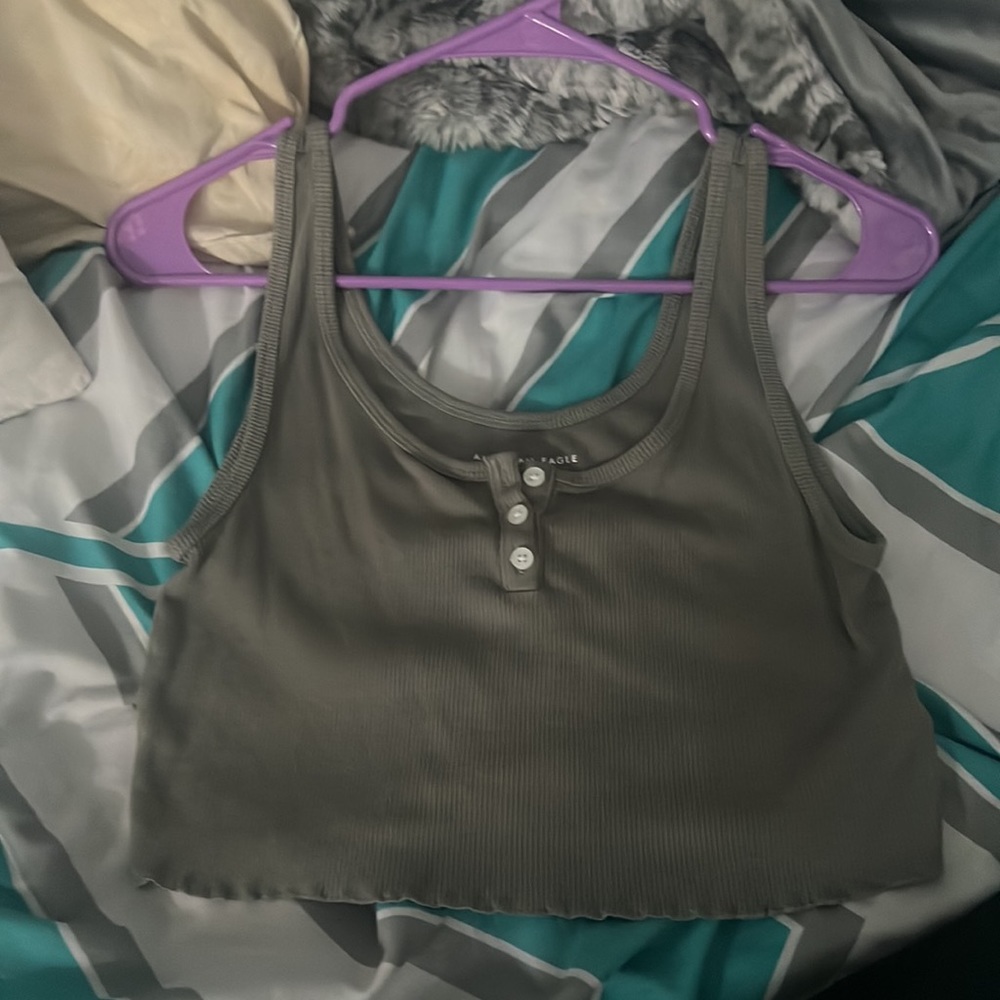 American Eagle crop top , size medium - Picture 2 of 2